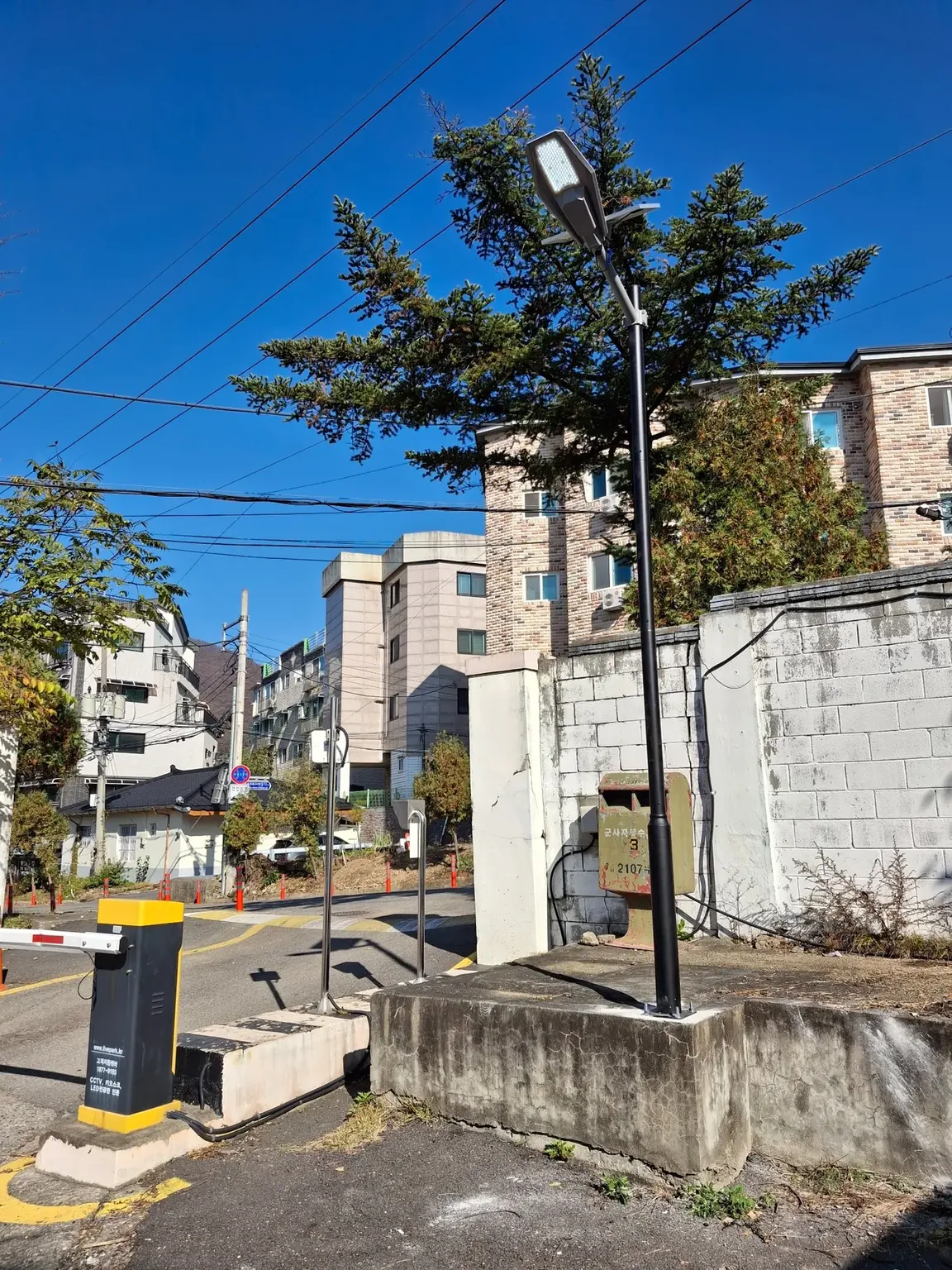 아파트·공동주택 태양광가로등 설치 완료